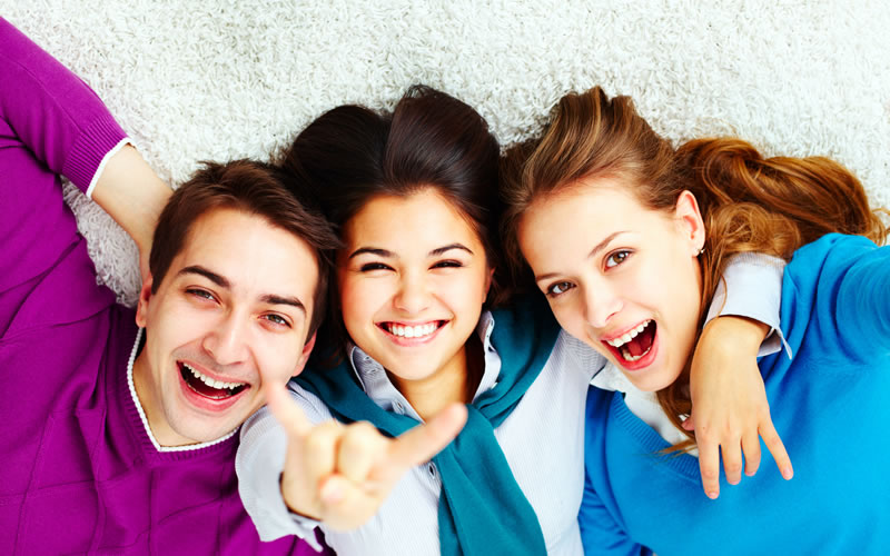 friends 2 5 Tips to Manage After Losing Your Best Friend - 3