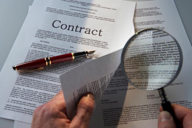 Saving Money with Your Sales Agreement 3 Reading the contract