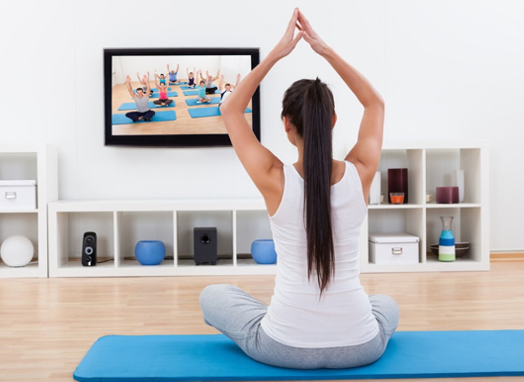 How to Start Doing Yoga at Home 3 digital_yoga_main
