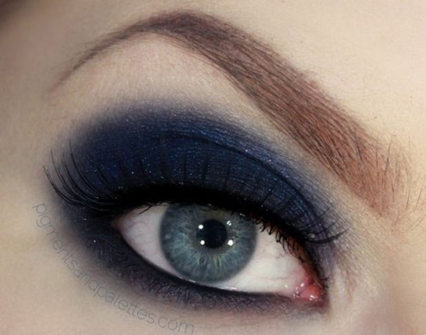 Smokey blue eyes on gray eyes