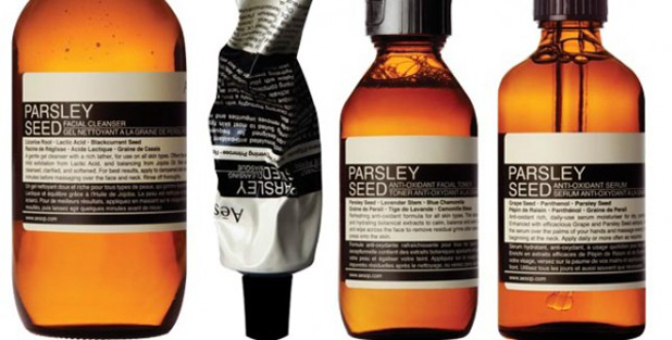 How to Use Herbs for Skin Care 9 Parsley Seed Skin Care Set header How to Use Herbs for Skin Care - 8