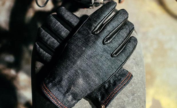 How to Choose a Cool Gift for Men 9 glove1 How to Choose a Cool Gift for Men - 8