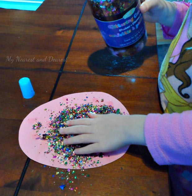 making easy Easter egg craft How to Apply Easter Egg Decorations - 5