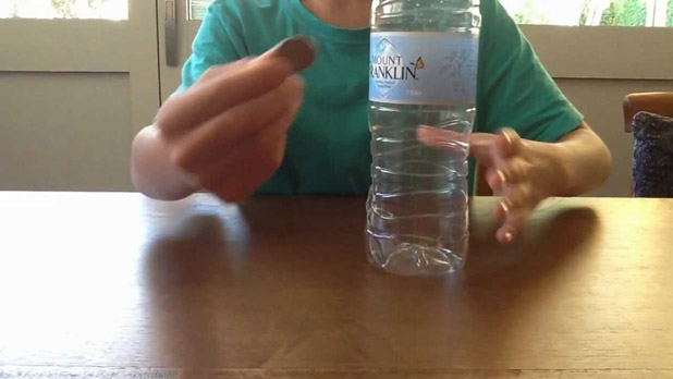 How to Apply Magic Tricks Using Household Items 5 How to Apply Magic Tricks Using Household Items - 4