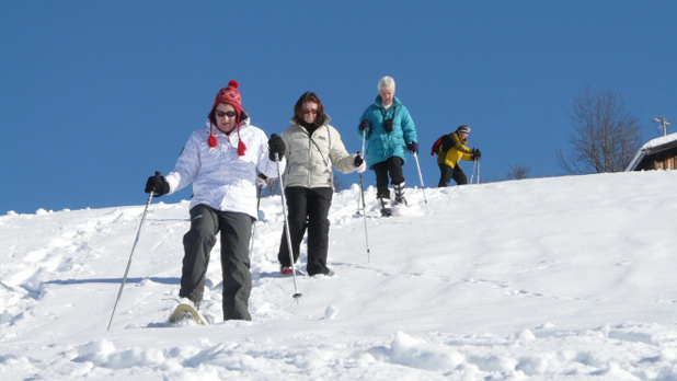 How to Walk Safely in the Winter Season 3 p1120310 How to Walk Safely in the Winter Season - 2