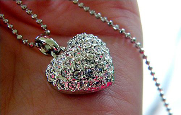 How to Pick a Proper Birthday Gift 2 How to Pick a Proper Birthday Gift - 2