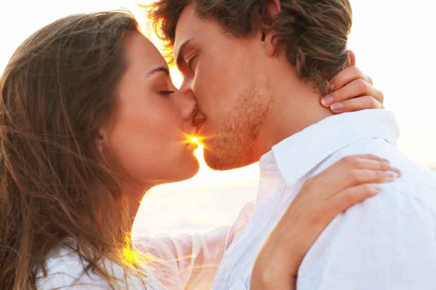 How to Keep Girls Away from Your Man 7 1 honeymoon1 How to Keep Girls Away from Your Man - 6