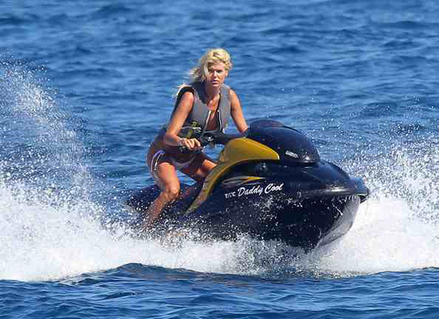 Victoria Silvstedt Victoria Silvstedt Jet BquYlnERBusl How to Safely Ride a Jet Ski - 6