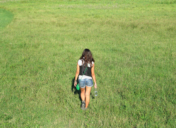 images2 3 Walking 90 Minutes in Green Shows Life in Pink - 2 Walking 90 minutes