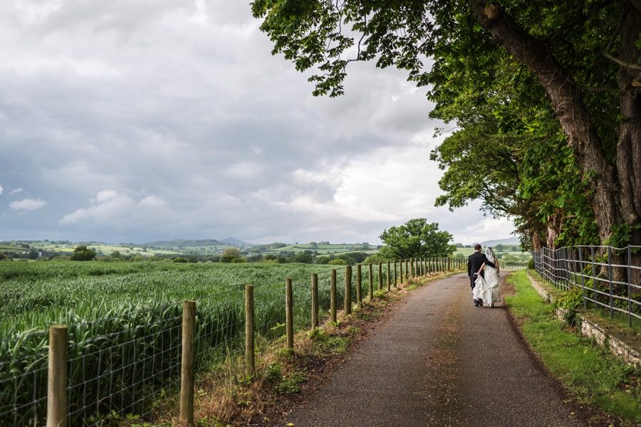 walking 90 minutes in green