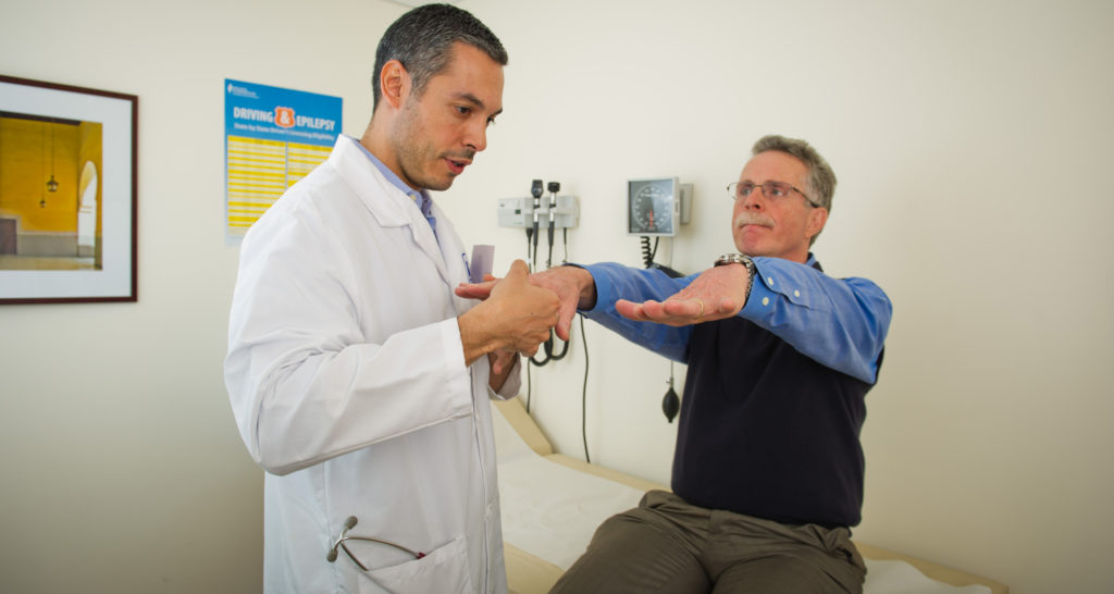 Parkinson's Disease: Symptoms, Causes and Treatment 7 parkinsons disease symptoms causes treatment