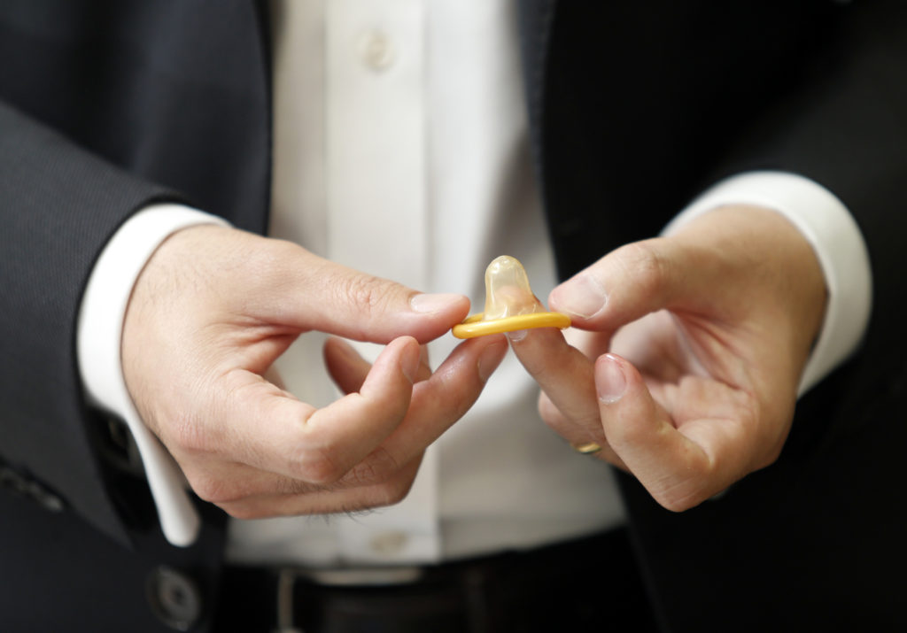 Genital Herpes: Overview, Symptoms and Treatments 6 gonorrhea disease risks possible treatments