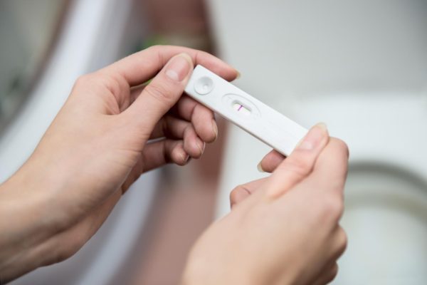Pregnancy test Pregnancy Symptoms: Diagnosis, Complication, and Medication - 1 Pregnancy Symptoms
