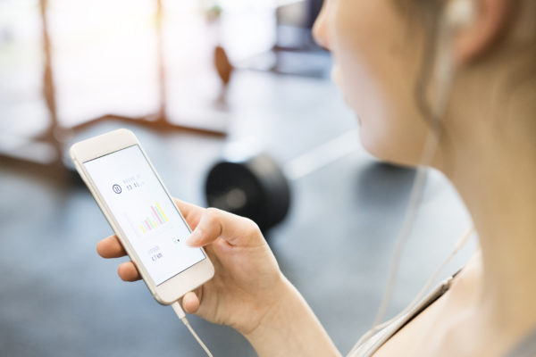 Can a Health and Fitness App Help You Lose Weight? 9 exercising using fitness apps 2 Can a Health and Fitness App Help You Lose Weight? - 7
